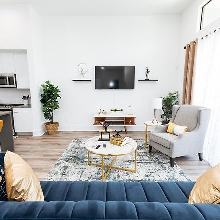 Beautifully Decorated, Modern Downtown Houston Home Экстерьер фото