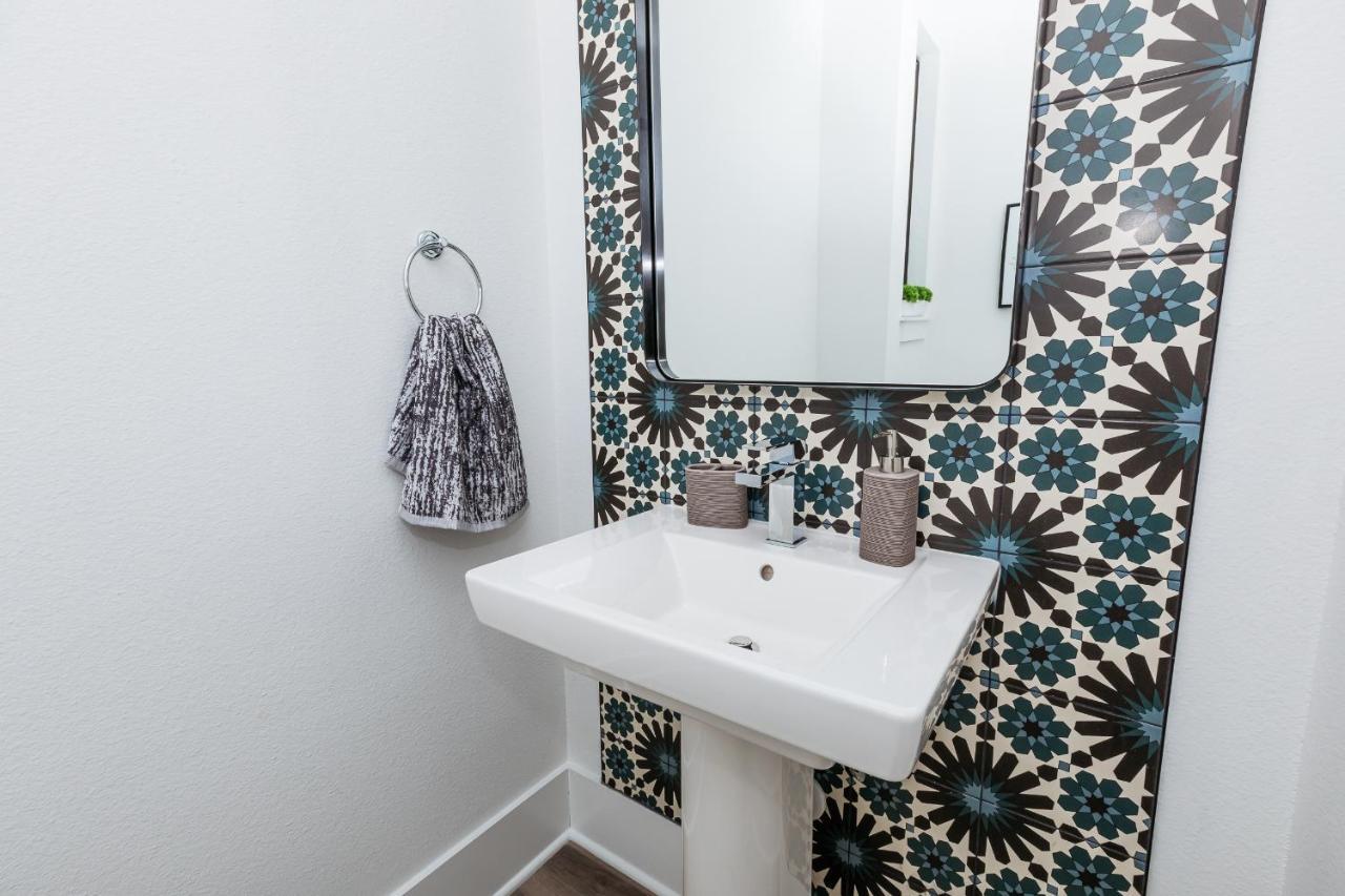 Beautifully Decorated, Modern Downtown Houston Home Экстерьер фото