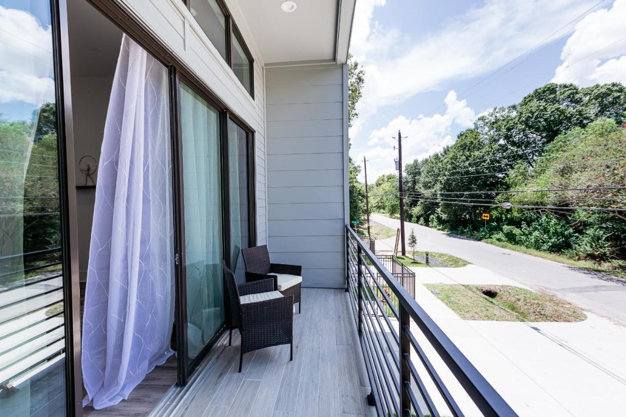 Beautifully Decorated, Modern Downtown Houston Home Экстерьер фото
