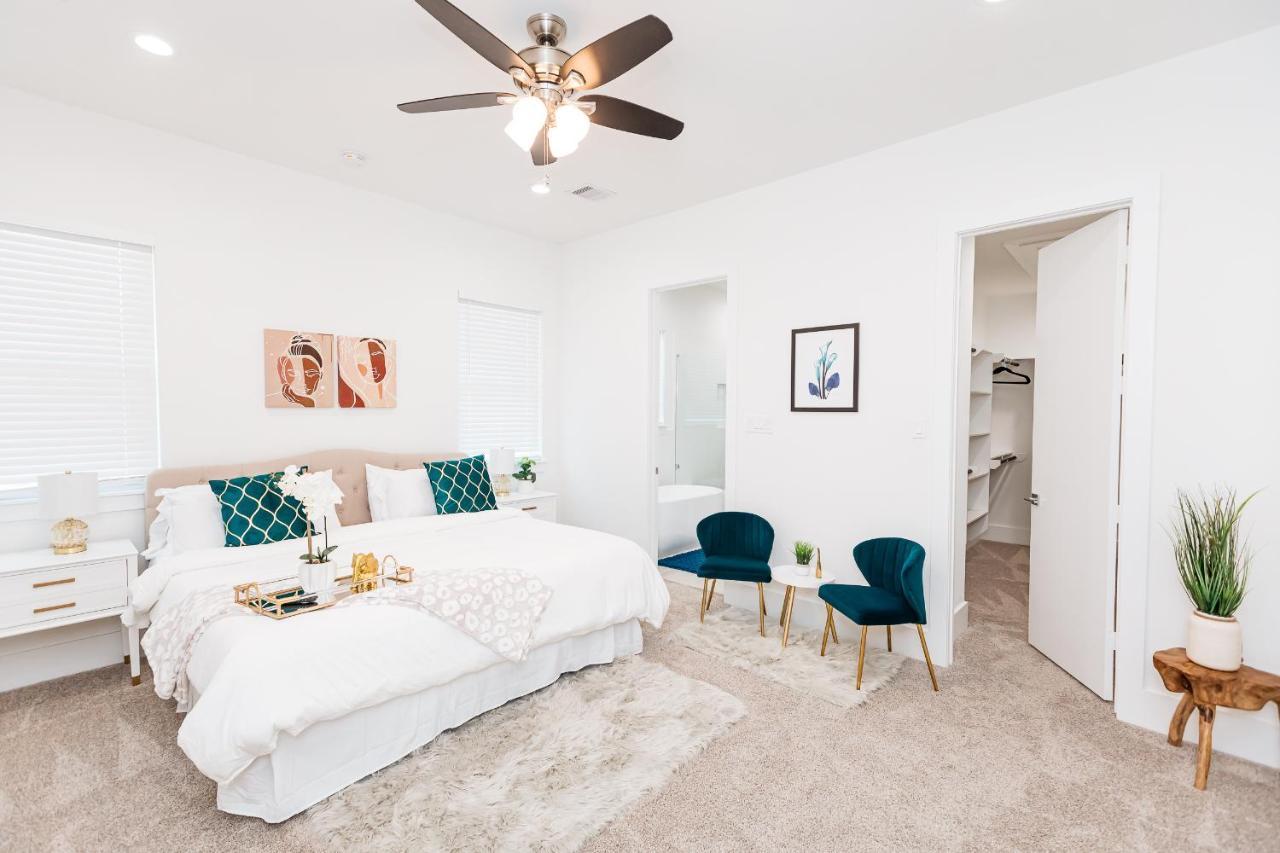 Beautifully Decorated, Modern Downtown Houston Home Экстерьер фото