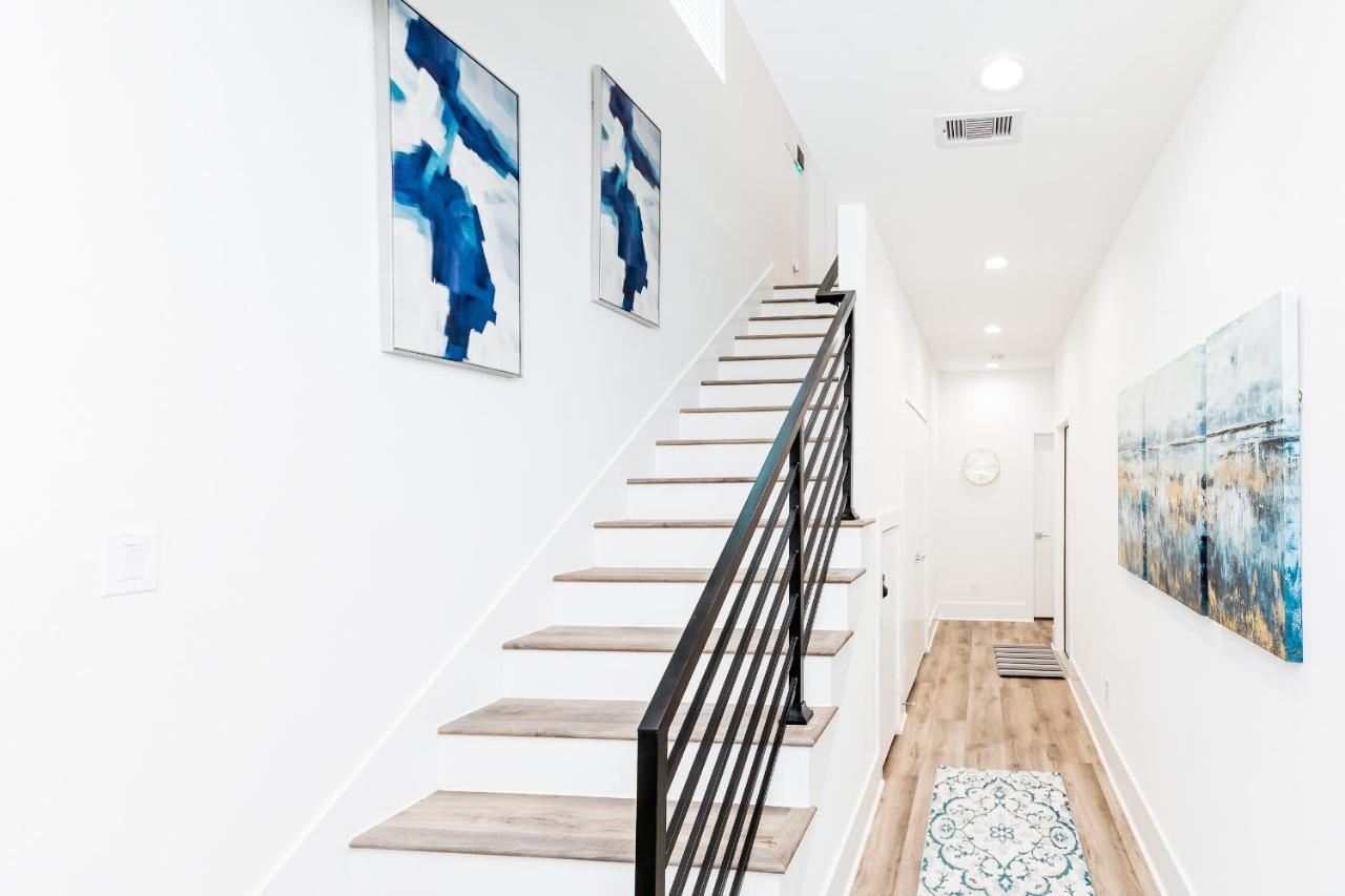 Beautifully Decorated, Modern Downtown Houston Home Экстерьер фото
